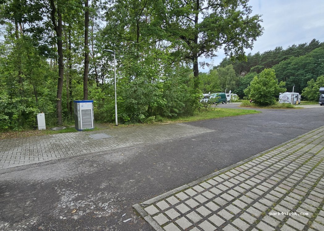 Wohnmobilstellplatz — foto 5