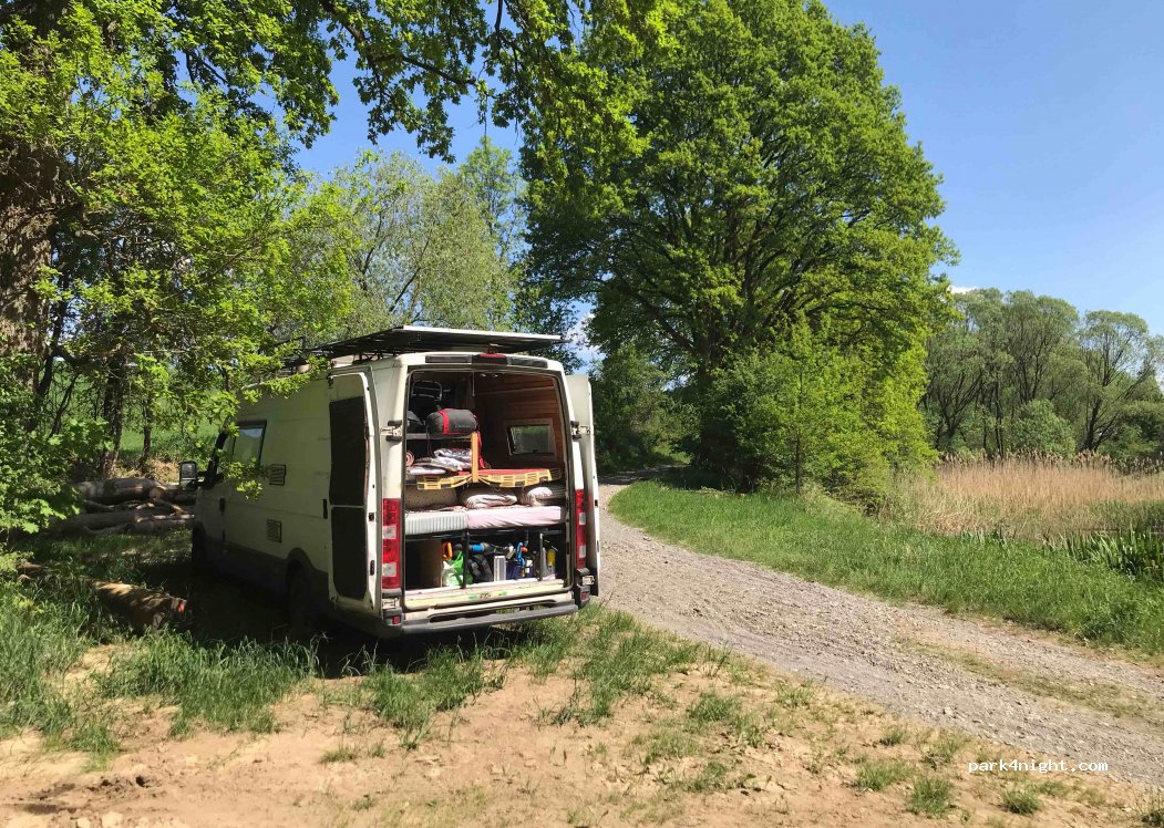 (256 01) Benešov - Unnamed road — foto