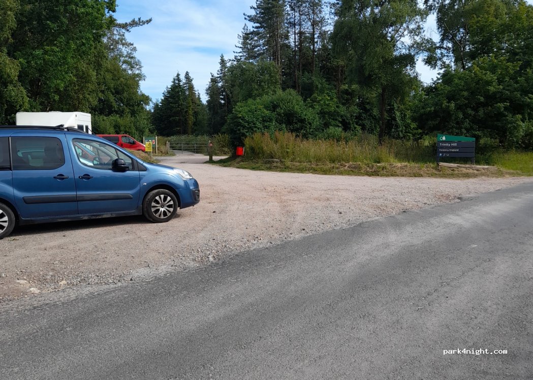 (EX13 5SL) Axminster - — foto 3