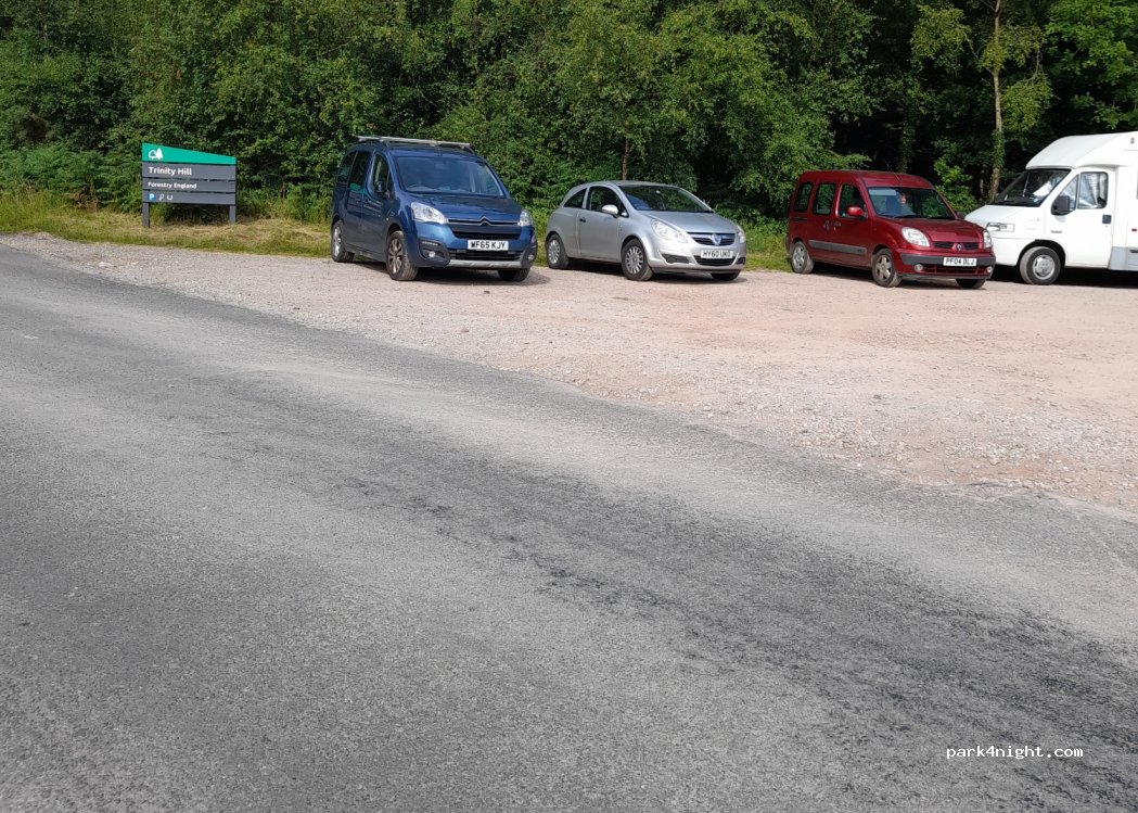 (EX13 5SL) Axminster - — foto 4