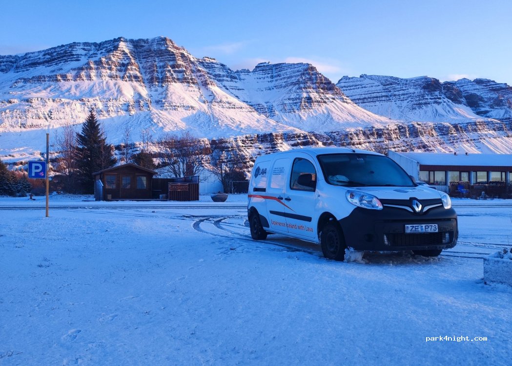 (QXRR+J7V) Breiðdalsvík - 23 Sólvellir — foto