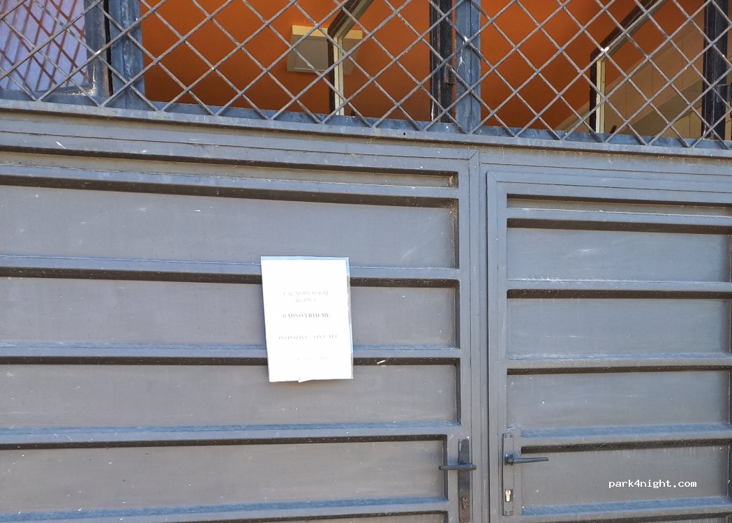 (21460) Stari Grad - 4P Šetalište Slikara Jurja Plančića — foto