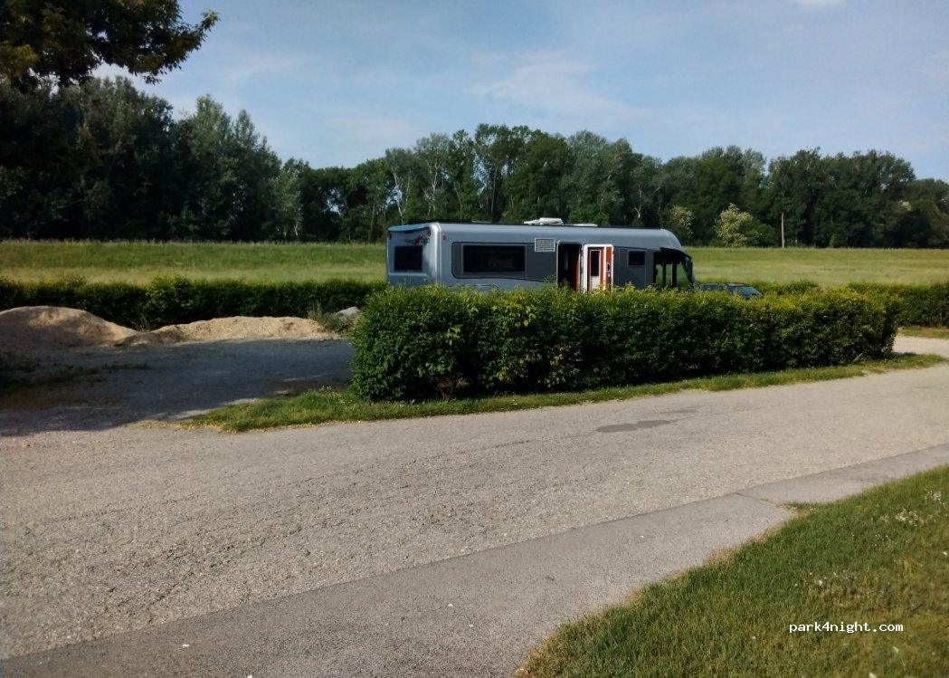 (2301) Schönau an der Donau - 7 Fährstraße — foto