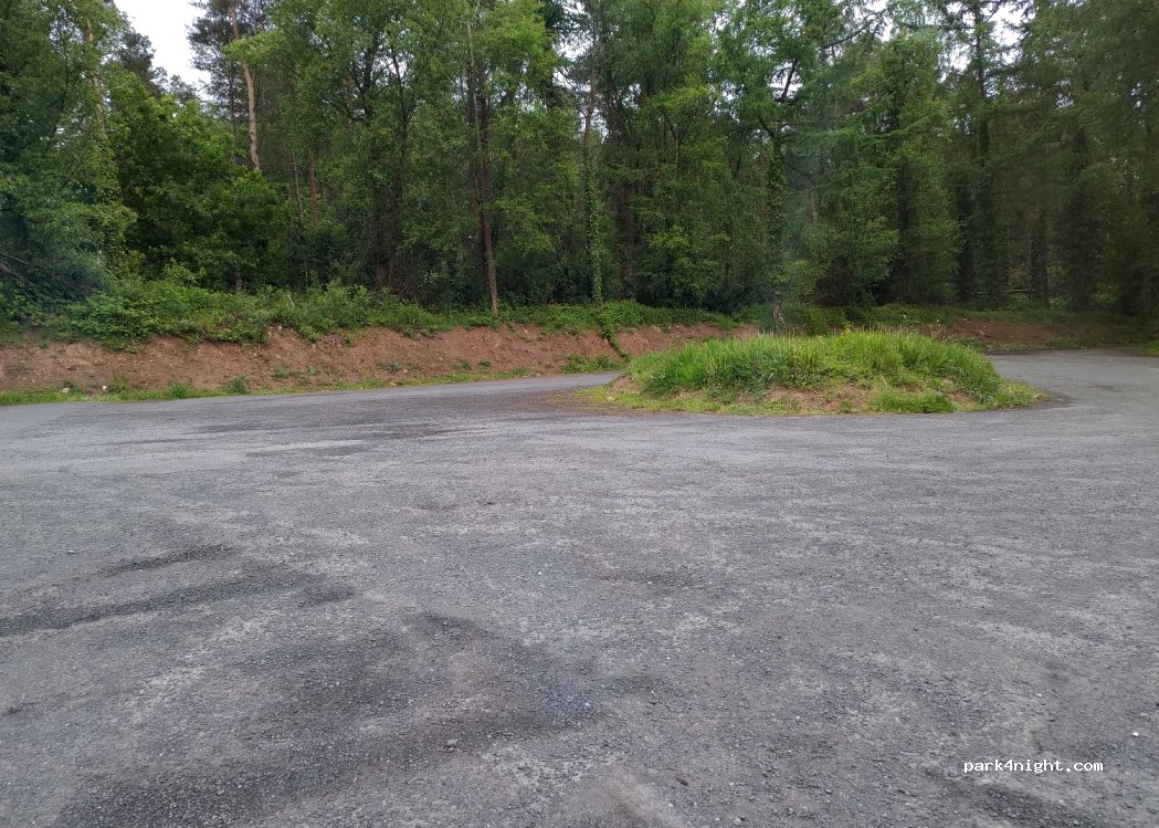 (V95 EK00) Cratloe - Gallows Hill Road — foto