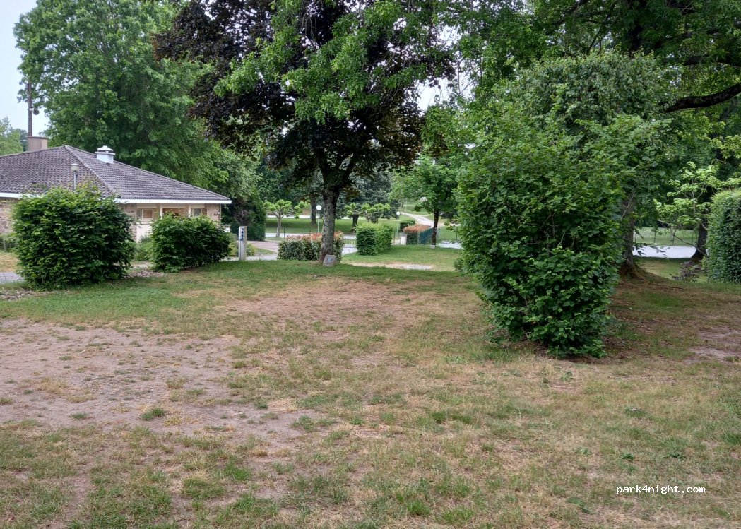 Camping municipal Les Rochettes - Bellac — foto 2
