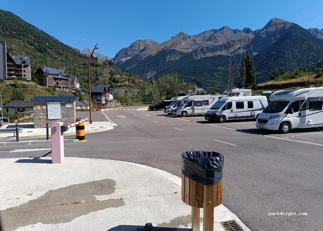 (22640) Sallent de Gállego - 1 Calle Ganadero — foto