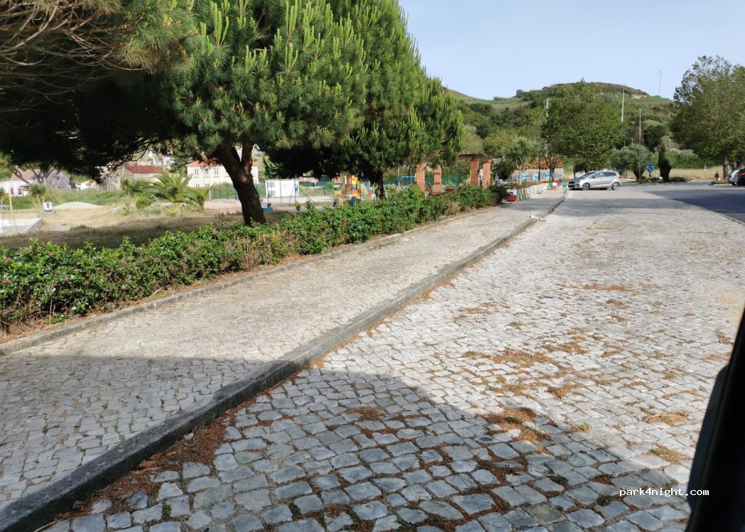 (2500) Foz do Arelho - 45 Rua Joaquim Frutuoso — foto