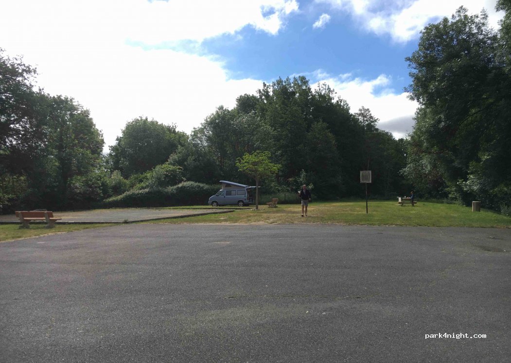 (28220) Cloyes-les-Trois-Rivières - 20 Rue de la Vallée — foto