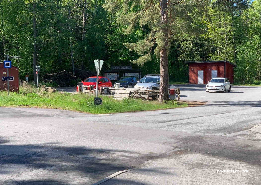 (613 35) Oxelösund - 4 Fiskehamnsvägen — foto