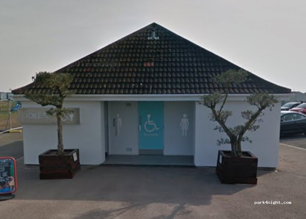(CO7 0HH) Brightlingsea - 34 Promenade Way — foto