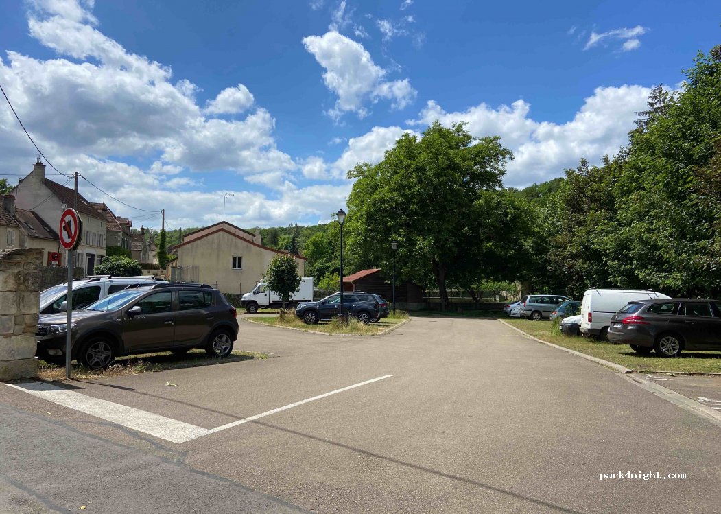 (89660) Châtel-Censoir - 12 Rue du Colonel Rozanoff — foto 2