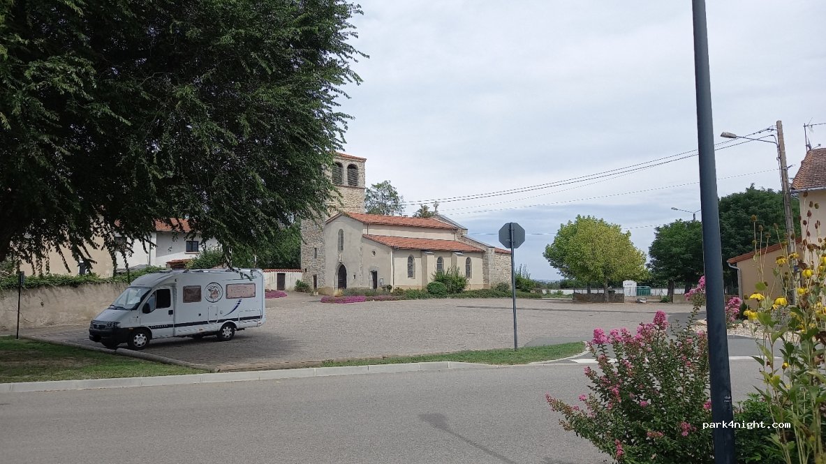 (42210) Marclopt - 1 Place de L’Eglise — foto