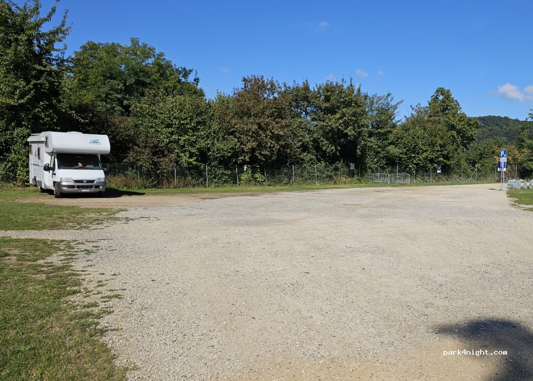 (4303) Kaiseraugst - 160 Strandbadweg — foto 2