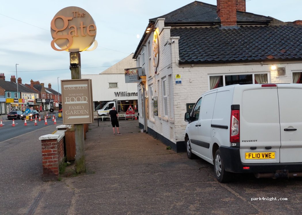 (NR30 5EL) Caister-on-Sea - 1 High Street — foto