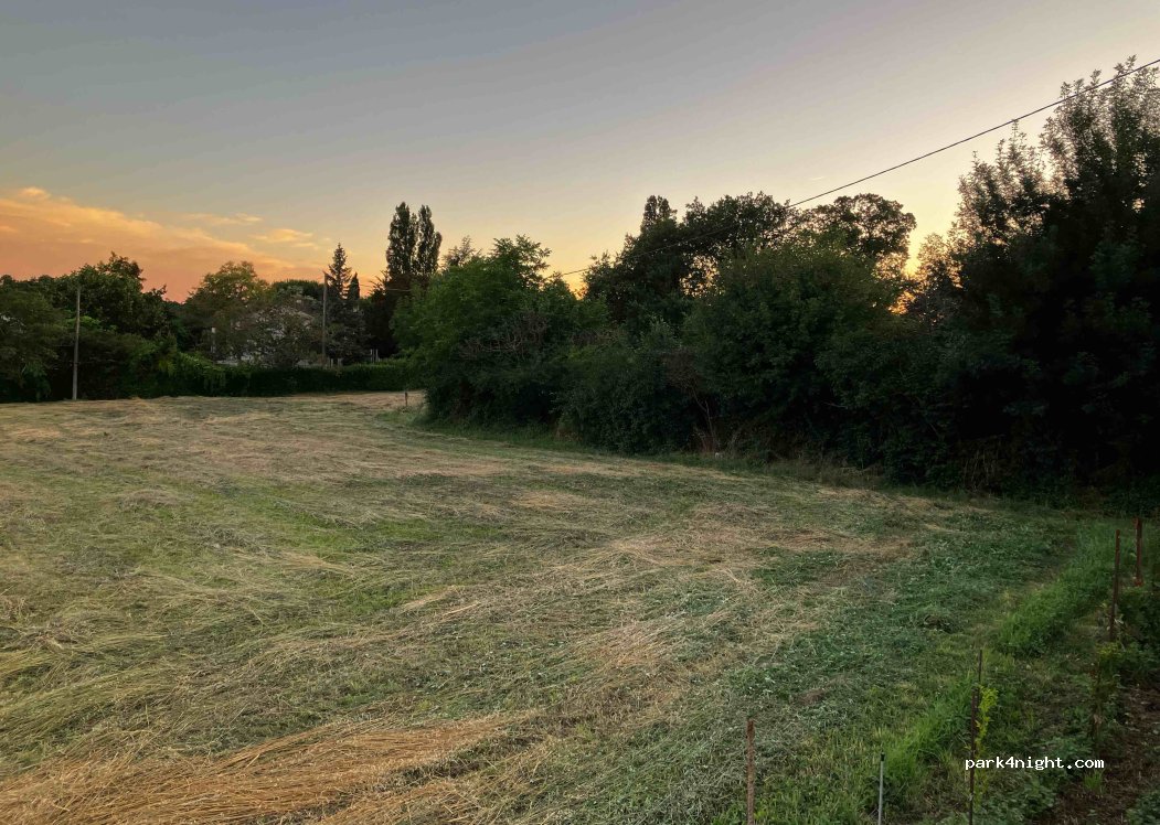 (81700) Blan - 6 La Piège — foto 3