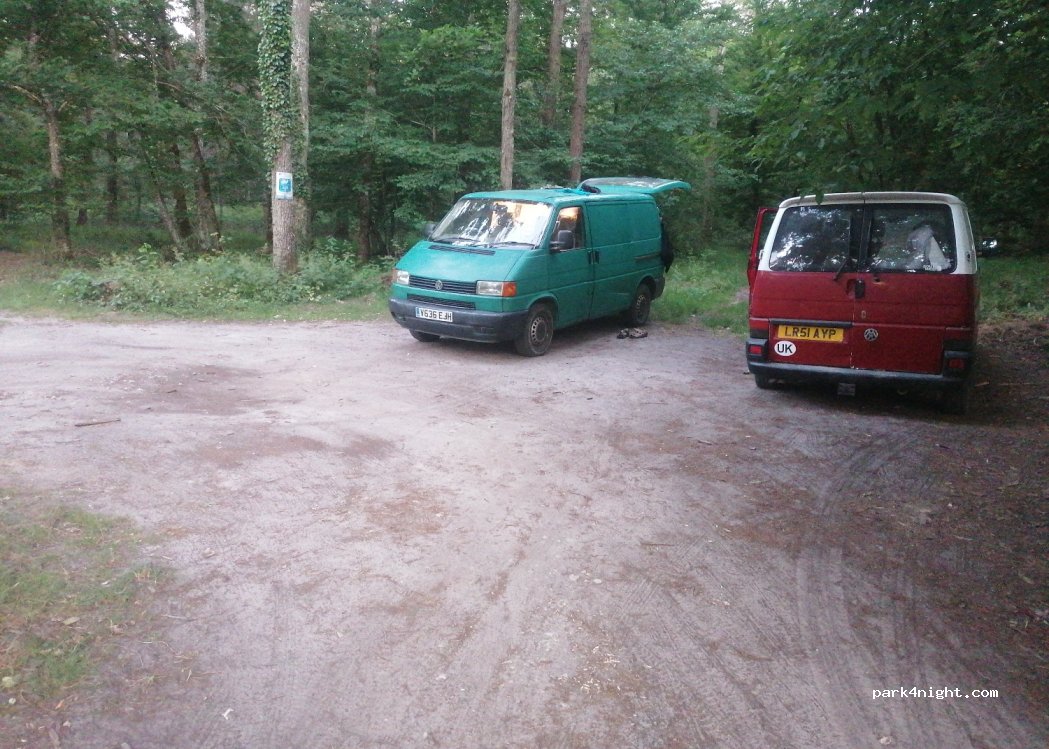 (77300) Fontainebleau - Route du Long Rocher — foto