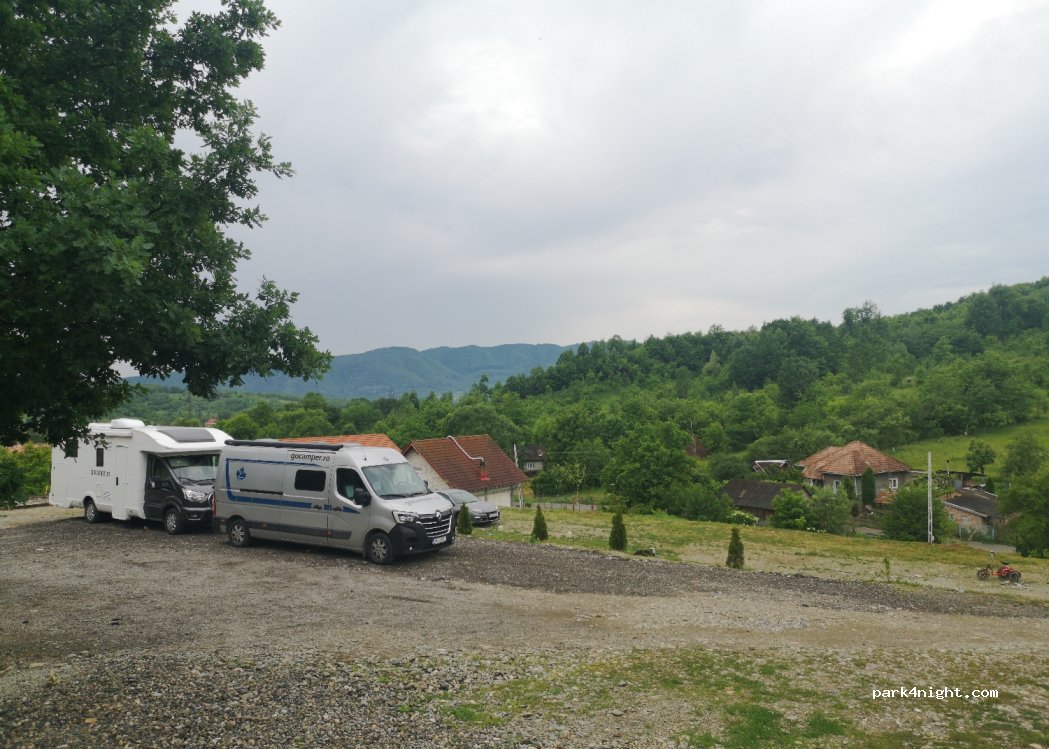 La 3 stejari, Călimănești — foto 4