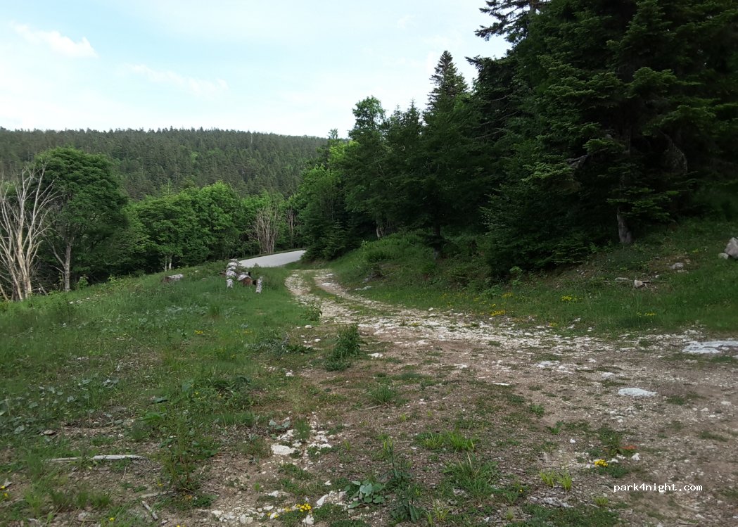 (26420) Saint-Agnan-en-Vercors - 4 D815 — foto