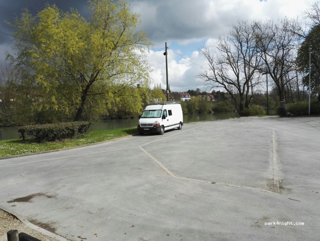 (77400) Lagny-sur-Marne - 1 Rue du Canada — foto
