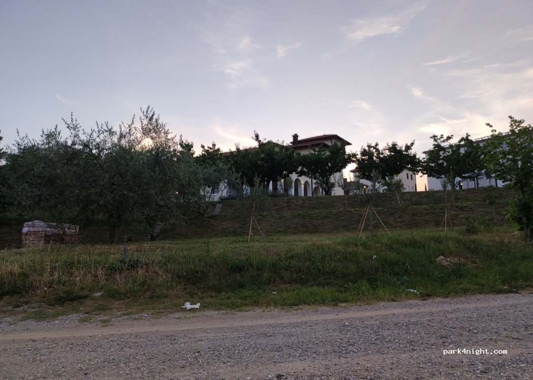 (5212) Dobrovo - 8 Trg 25. maja — foto 3