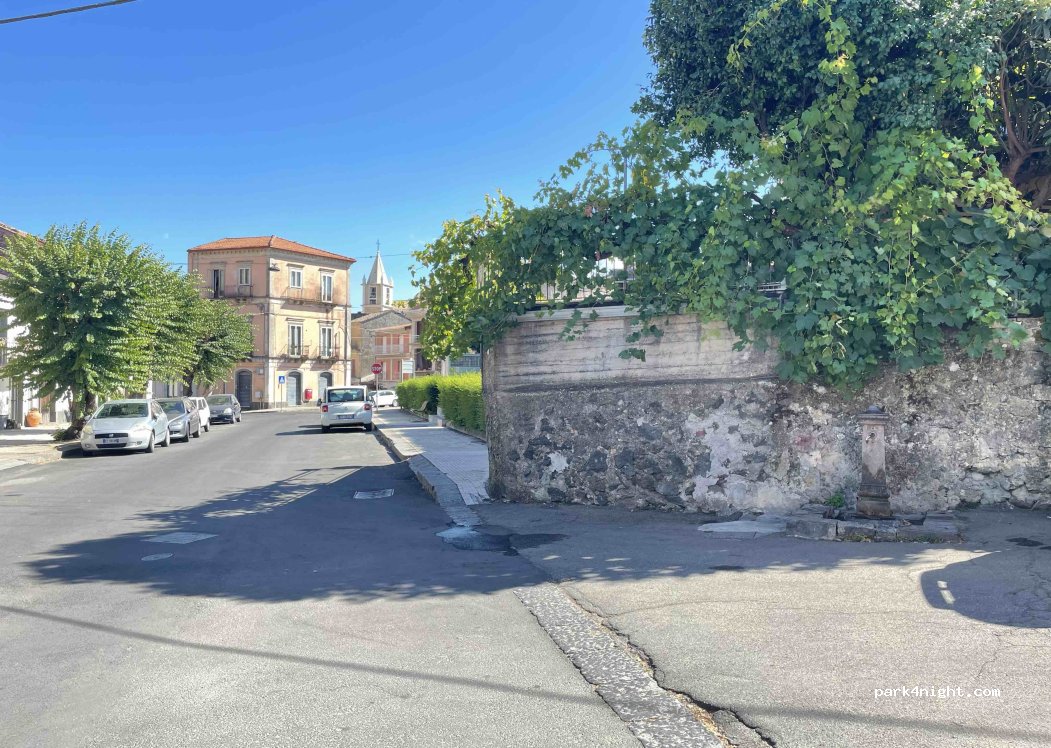 (95015) Linguaglossa - 1 Via Etna — foto 3