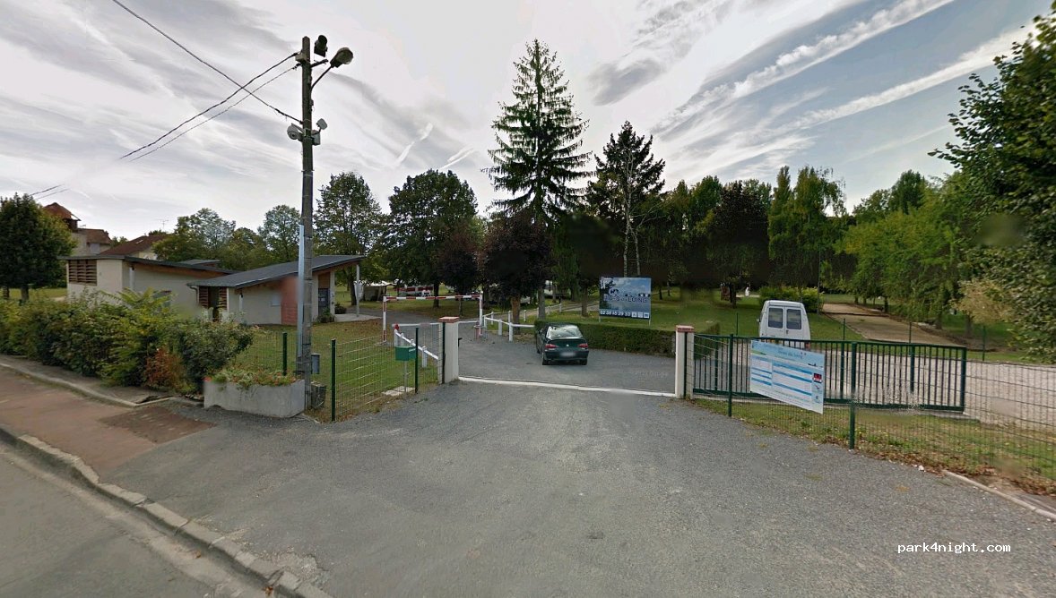 Camping des Rives du Loing — foto