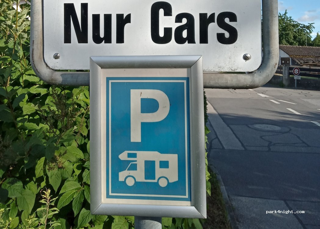 (3235) Erlach - 27 Seestrandweg — foto