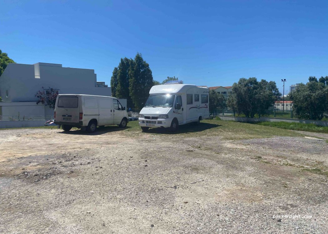 (4150) Porto - Rua do Molhe 403 — foto