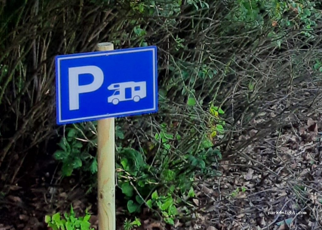 Næssund Autocamperplads Heltborg - gård camping — foto