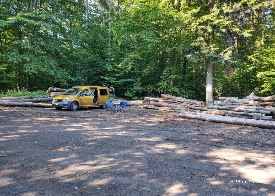 (281 63) Kostelec nad Černými lesy - 839 Truba — foto