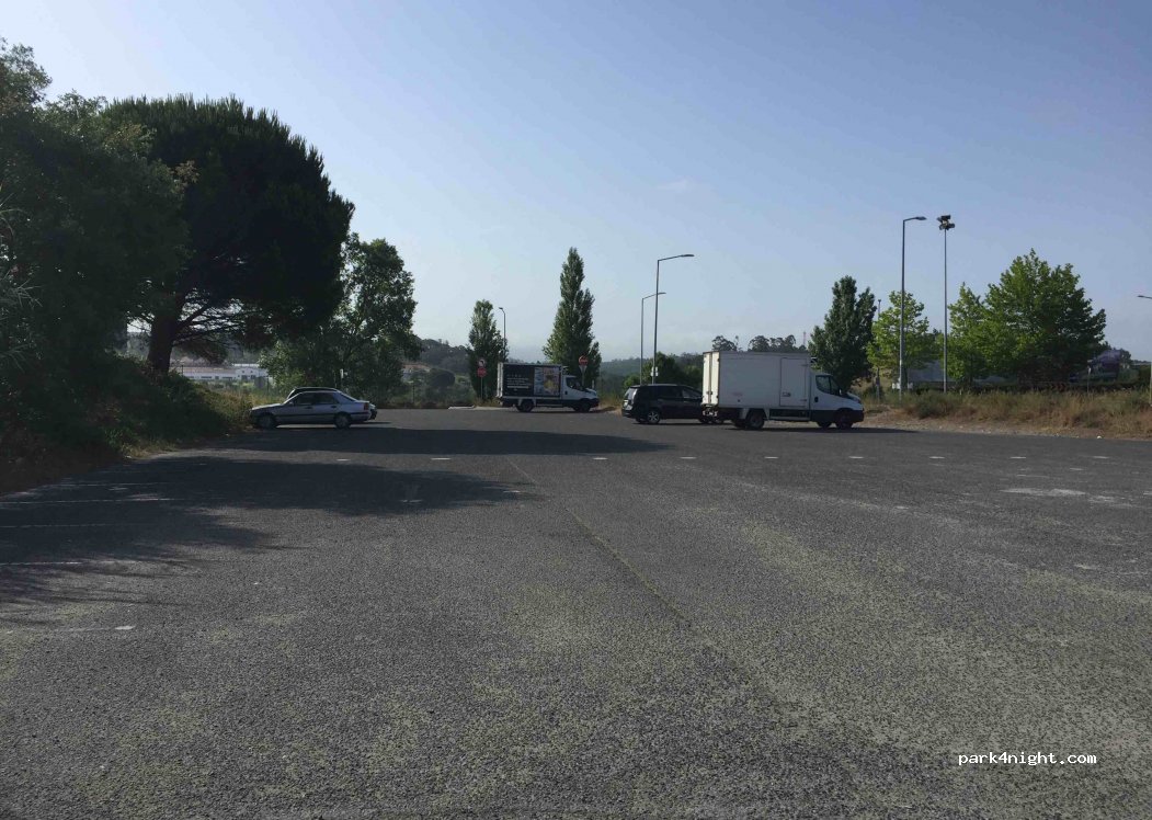 () Leiria - Unnamed Road — foto 2