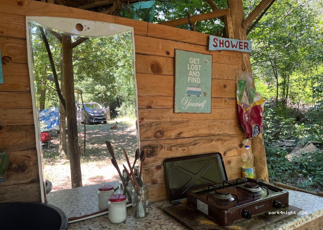 Different Belgrade camping — foto 3