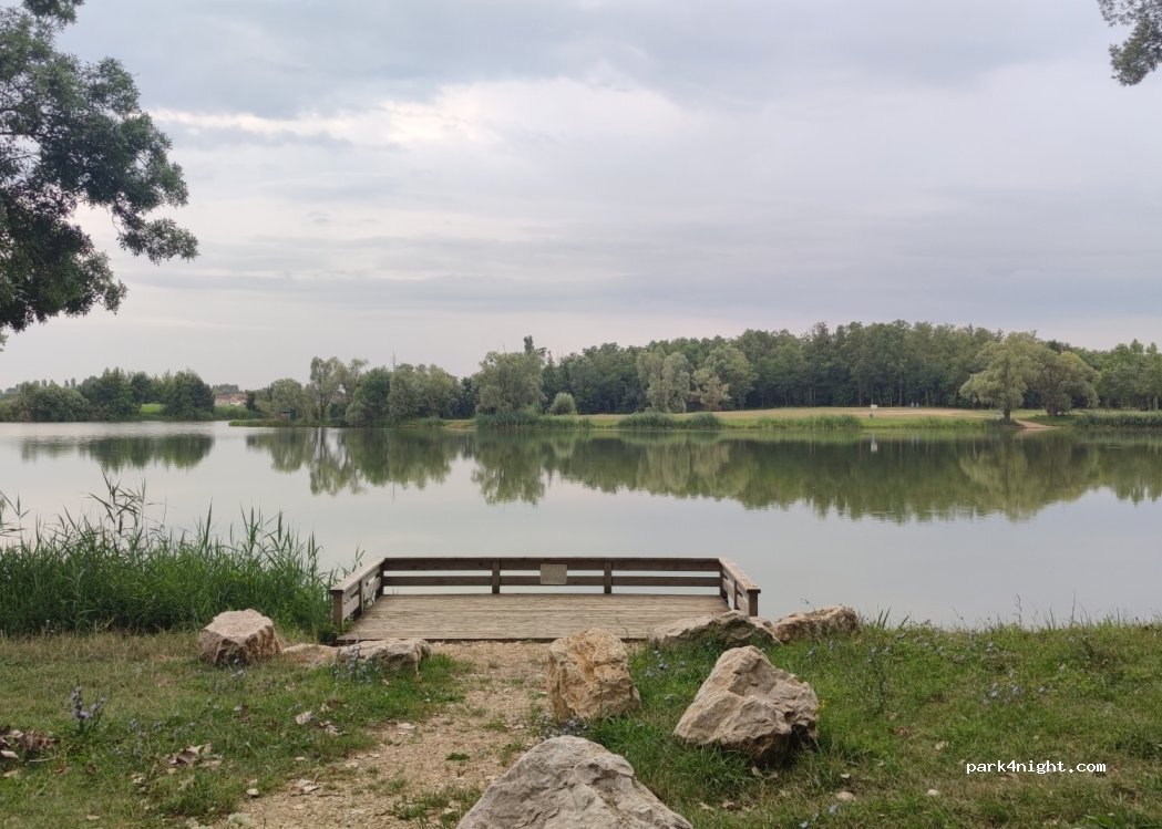 (01570) Feillens - Unnamed Road — foto 4