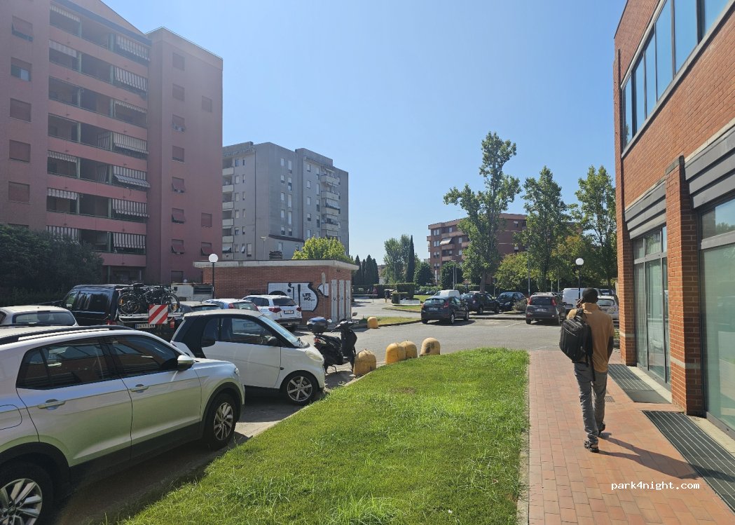 (56124) Pisa - 9 Via Luigi Russo — foto 2