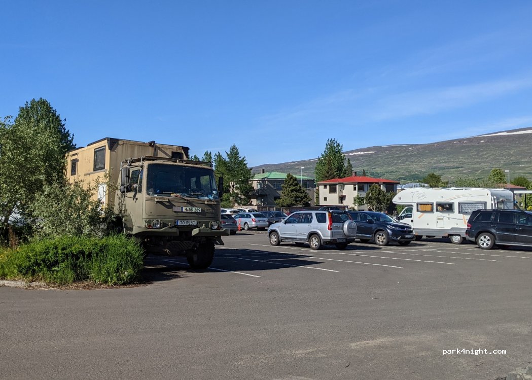 Akureyri - 23 Þingvallastræti — foto 2