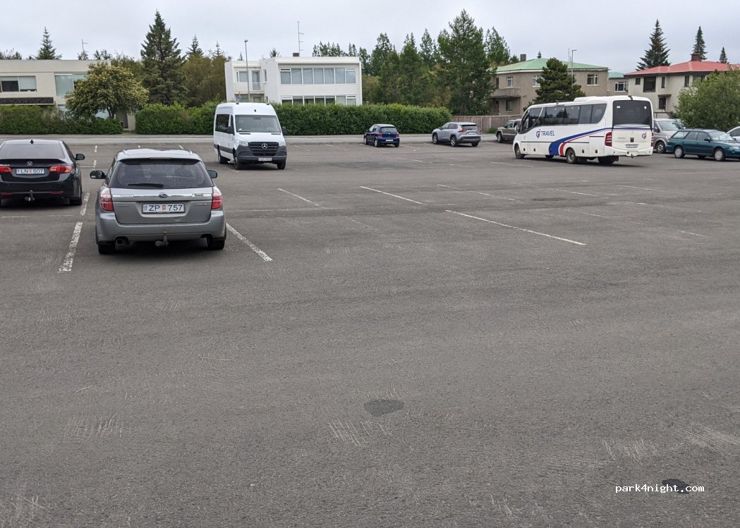 Akureyri - 23 Þingvallastræti — foto 4