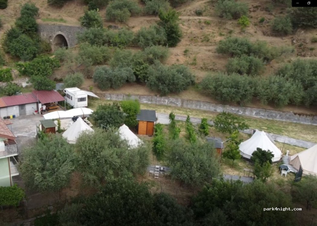 Gole Alcantara Camping Appartamenti Glamping Lanternavacanze — foto 3