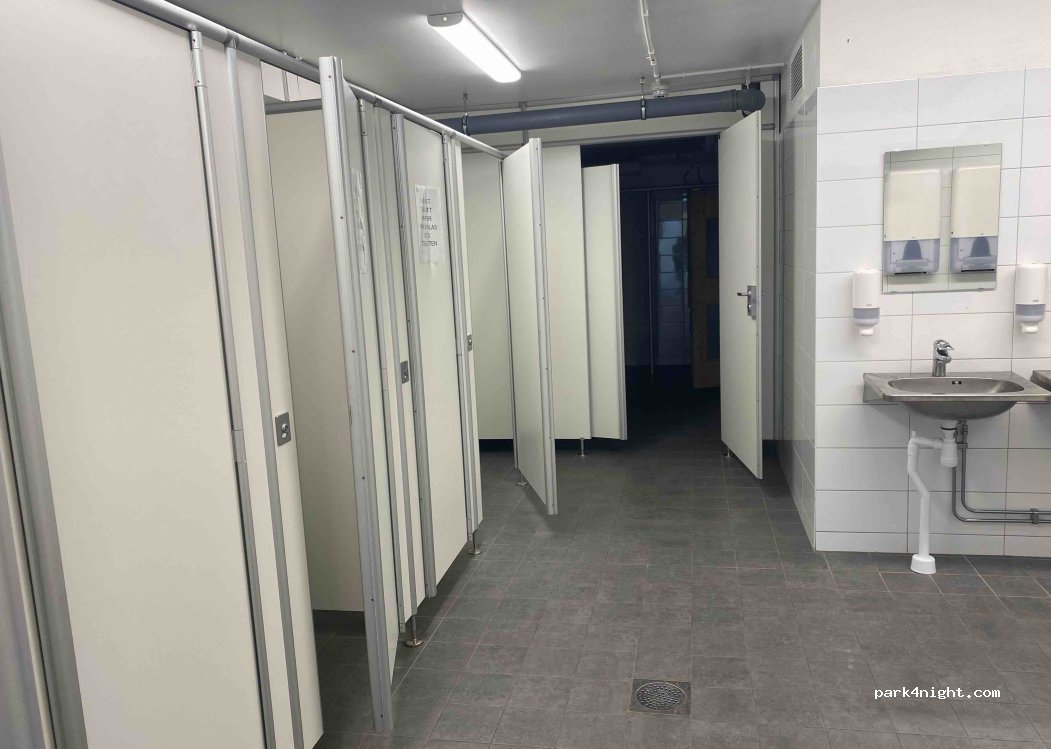 Parking Eklundsnäsbadet — foto 5