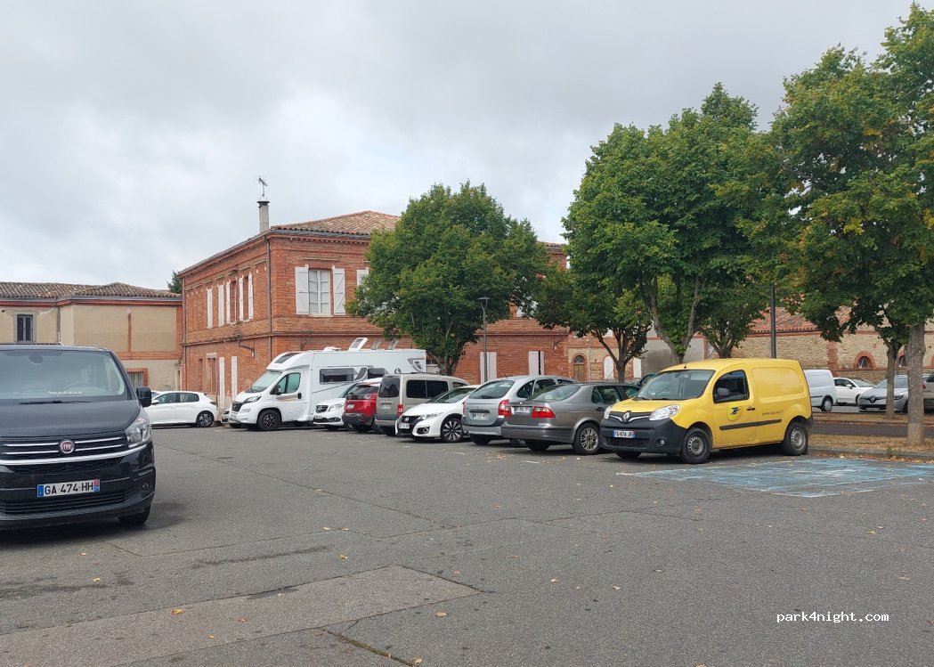 (31290) Villefranche-de-Lauragais - 12 Rue Waldeck Rousseau — foto