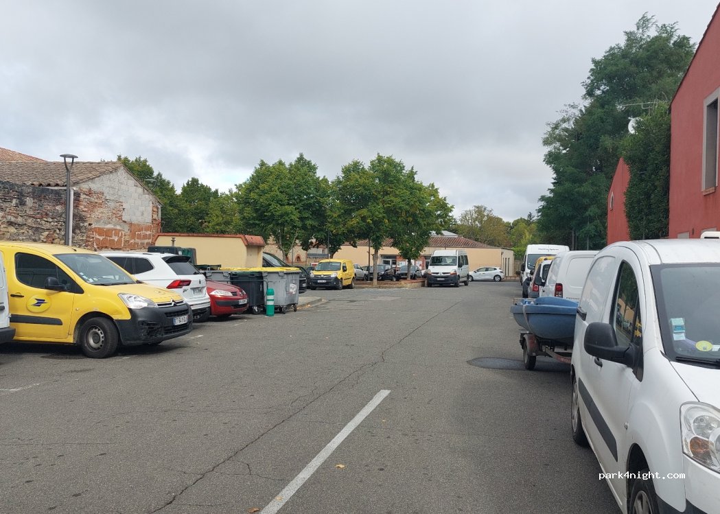 (31290) Villefranche-de-Lauragais - 12 Rue Waldeck Rousseau — foto 2