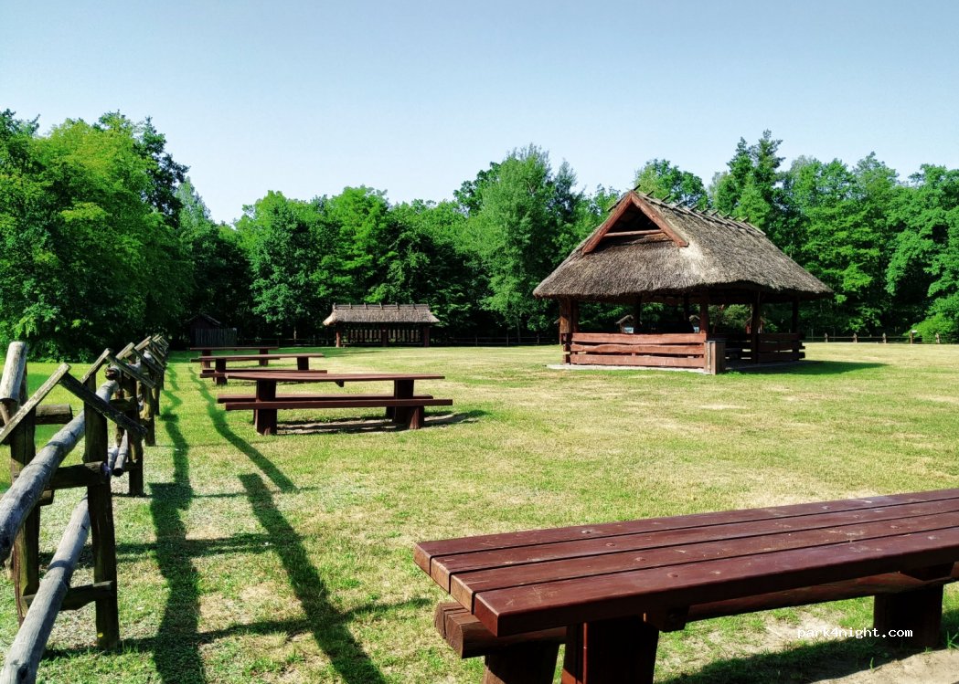(33-122) Wierzchosławice - — foto