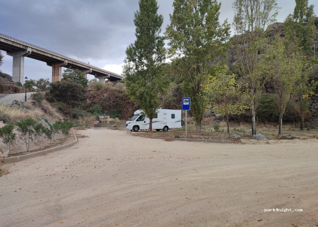(49165) Ricobayo - 14r Carretera Alcañices — foto