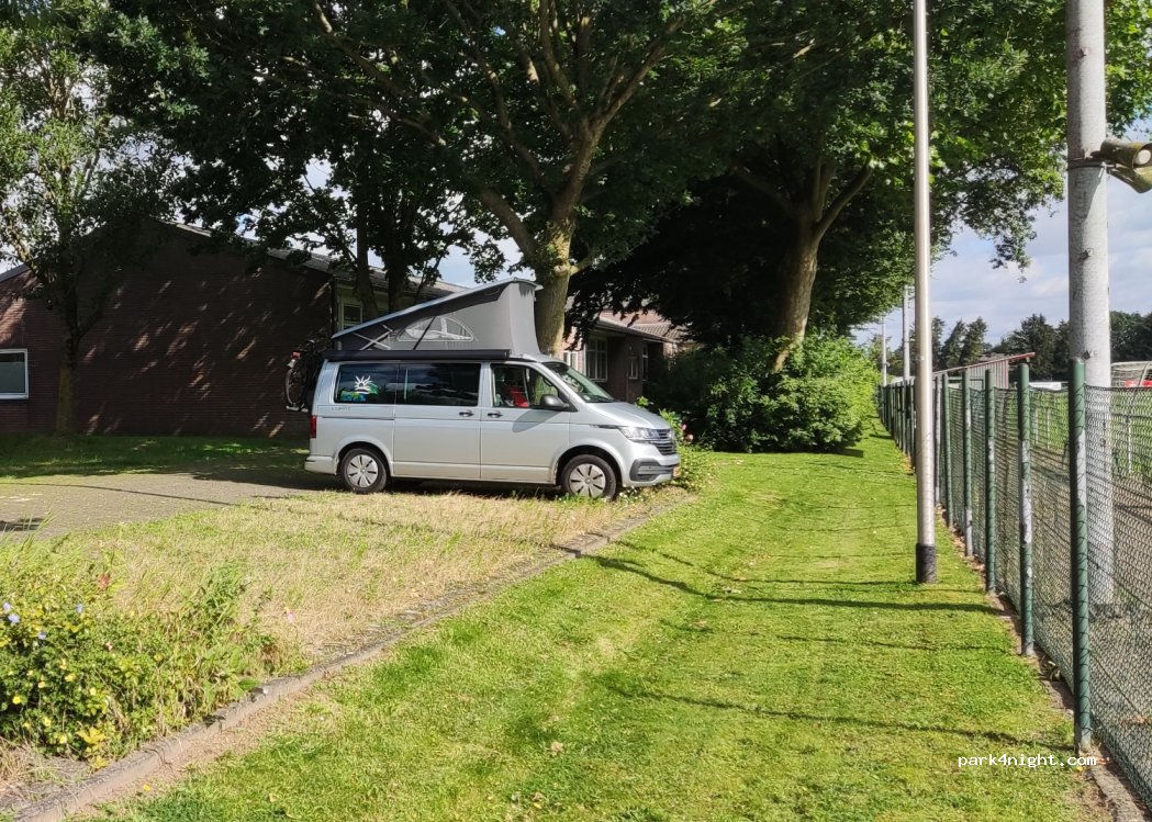 (47533) Kleve - 66 Düffelgaustraße — foto 2