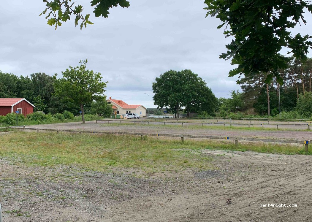 (434 92) Vallda - 93 Smarholmsvägen — foto