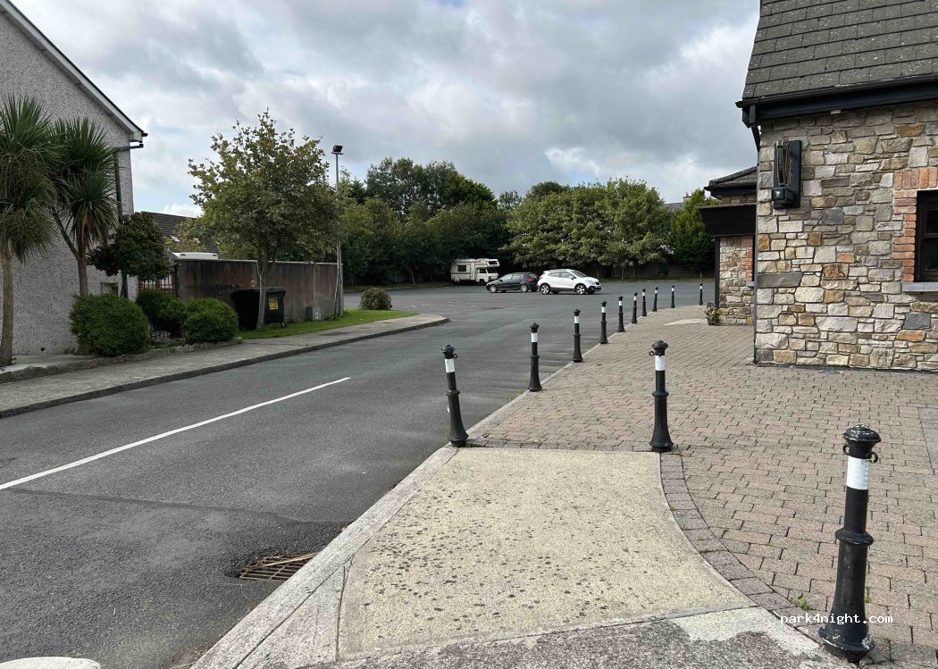 pub car park — foto 2