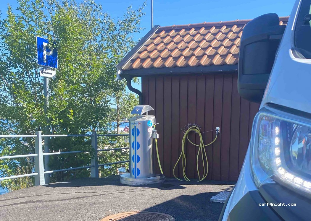 (3143) Kjøpmannskjær - 564 Kirkeveien — foto
