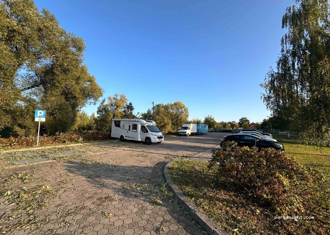 (19-300) Ełk - 10 Parkowa — foto 3