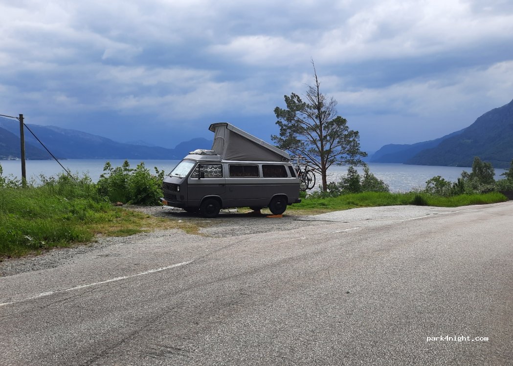 (5736) Kvanndal - Fv7 — foto