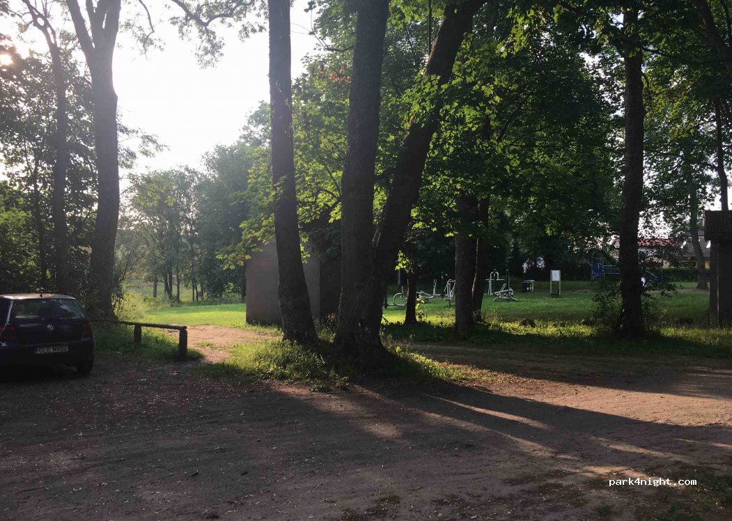 (84-351) Redkowice - Unnamed road — foto