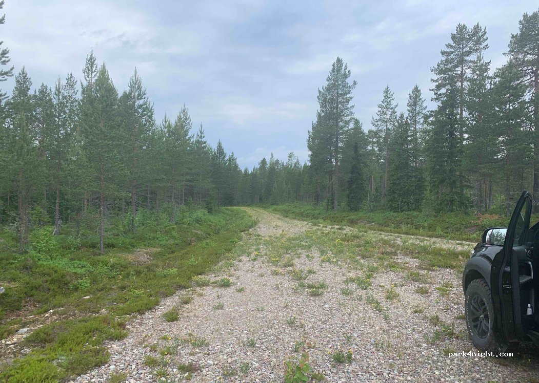 (790 90) Särna - — foto 2